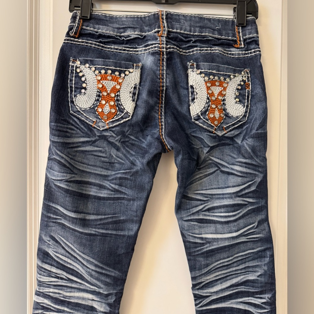 #z166  Liuce’s Heavily Whiskered Embellished Back Pockets & Stitching Embroidery